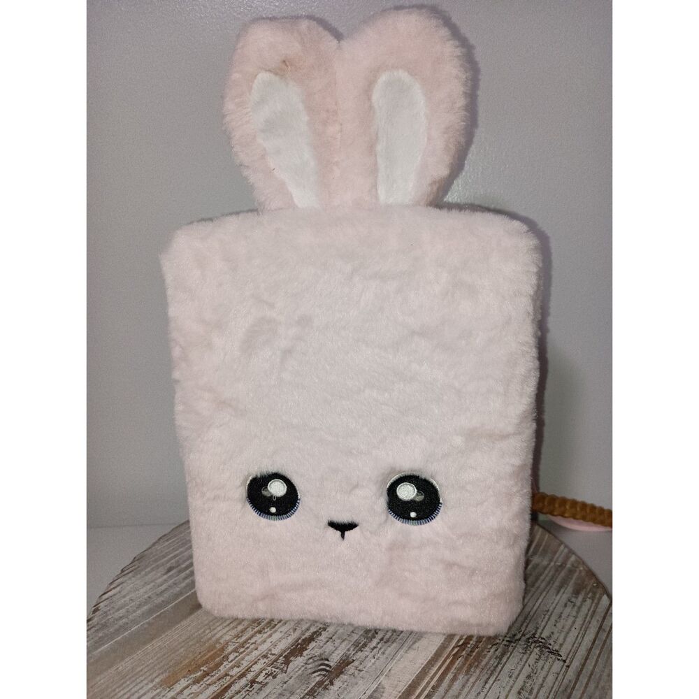 MGA: Na Na Na Surprise 3-in-1 Backpack Bedroom Pink Bunny Playset/Audrey/2 Dolls - Picture 6 of 11